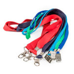 As Fitas de Pescoço (Lanyards) são ideais para o transporte do cartão de identificação em diversos tipos de eventos. A IDONIC dispõe de vários tons.